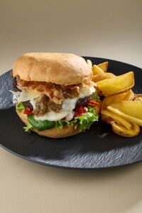 hamburger Cardinale fratelli massari storiedicibo